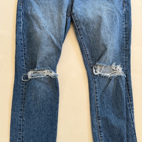 Good American Good Legs Distressed Straight Leg Jeans 27 - Picture 3 of 5